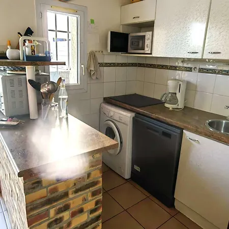 Climatisée Avec Piscine, Parking Et Terrasse à 450m De La - Fr-1-607-17
